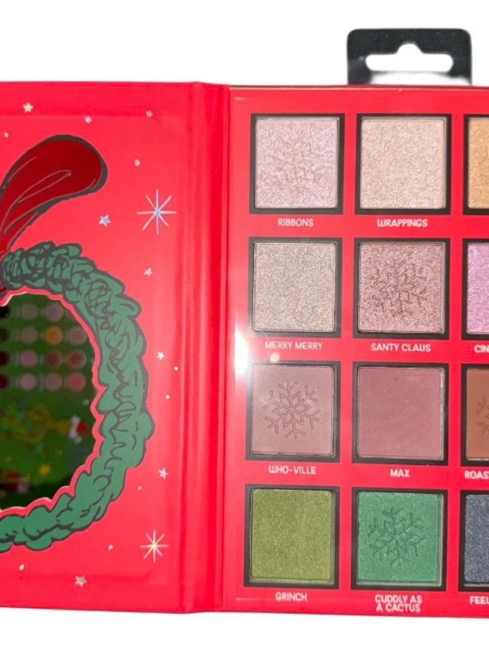 The Grinch Eyeshadow & Complexion Makeup Palettes Set